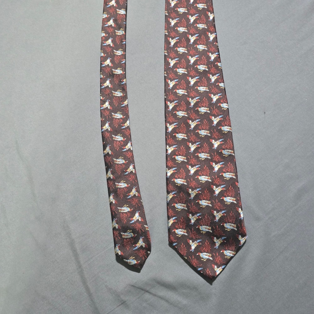Brooks Brothers Tie Mens OS Burgundy Mallard Duck Silk Makers USA Vintage